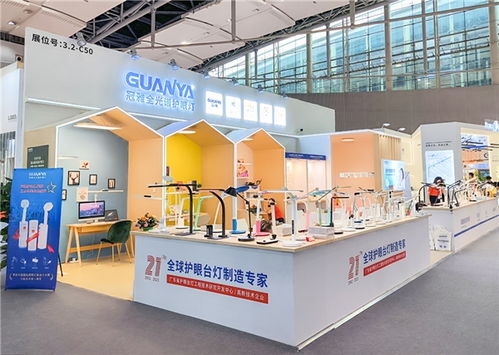 直擊光亞展∣國內(nèi)外客商都說到了冠雅展位看產(chǎn)品,才算你不虛此行